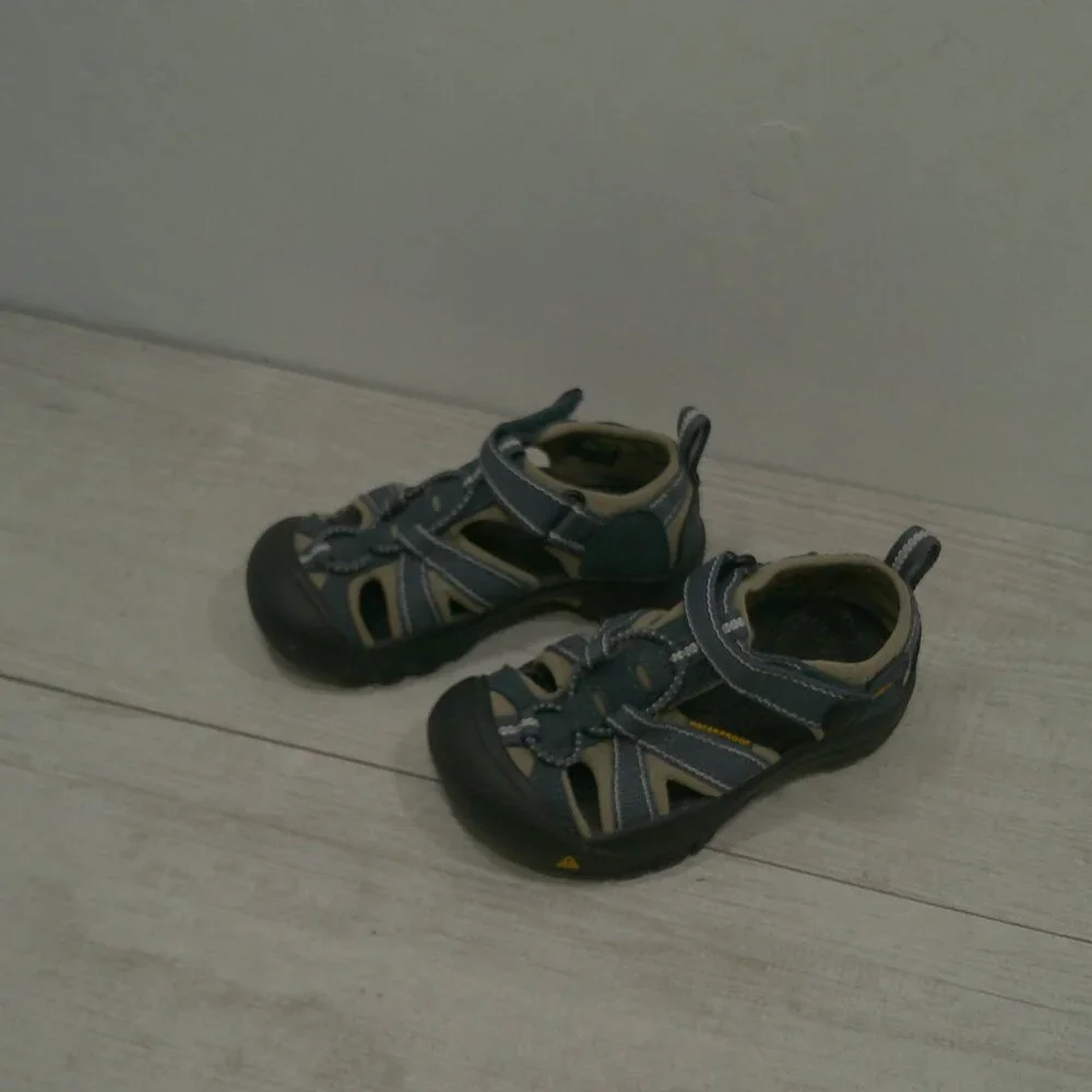 KEEN Kids Hiking Outdoor Sandals Newport Waterproof Gray Blue Size 10 EU 27/28